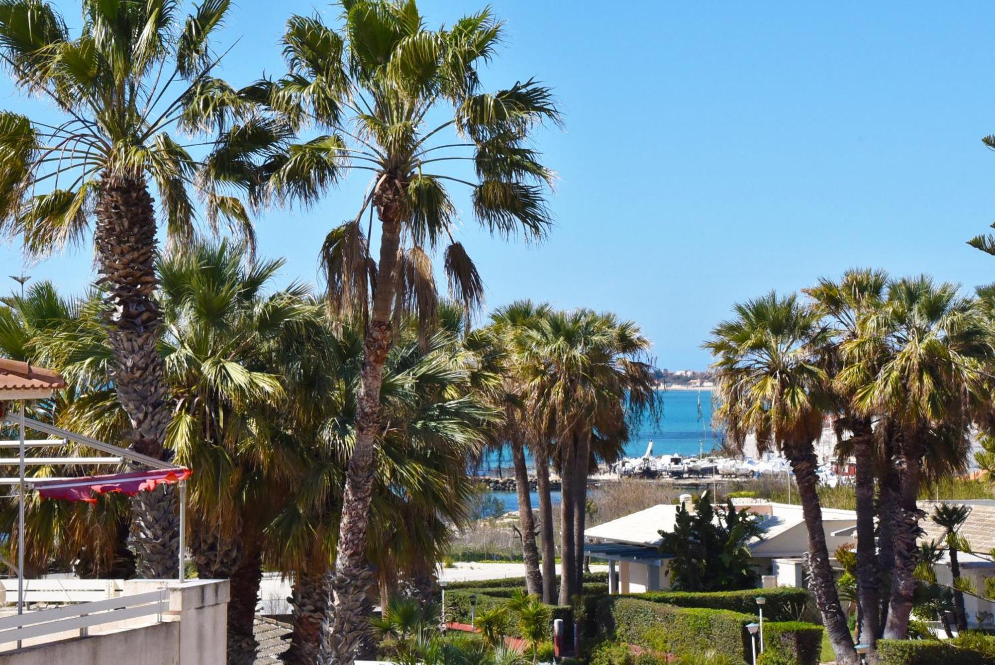 Apartament Punta Di Mola House Marina di Ragusa Zewnętrze zdjęcie